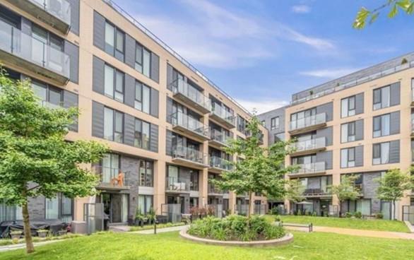 Rosemont (Shop Angus) - Location de Condo! | 2891957