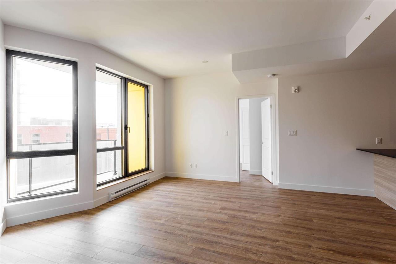 2 Bedroom - 5025 Rue Jean-Talon Ouest, Montréal | 2892011