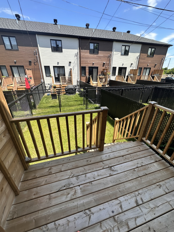 Maison De Ville à Louer Saint-Jacques | 2892073