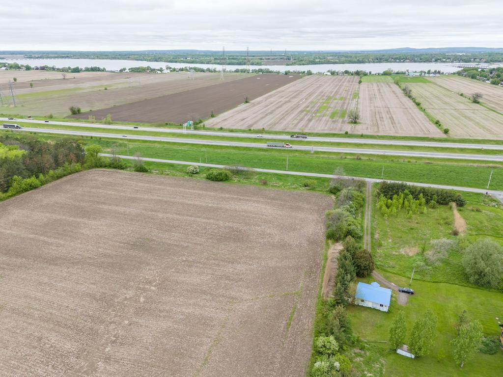 Maison 4 1/2 Locative | 2892076
