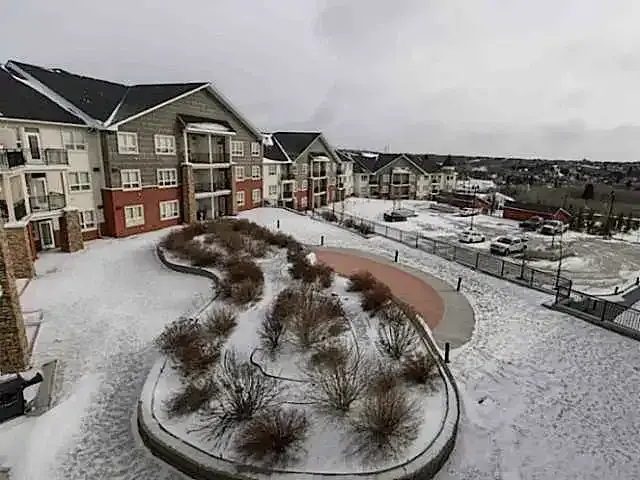 Top Floor Spacious Bright One large Bedroom + Large Den Apartment | 545 - 26 Val Gardena View SW, Calgary | 2892351