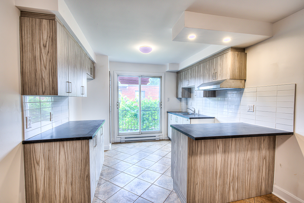 4 1/2 Haut 5plex - Renovee - St Leonard | 2894832