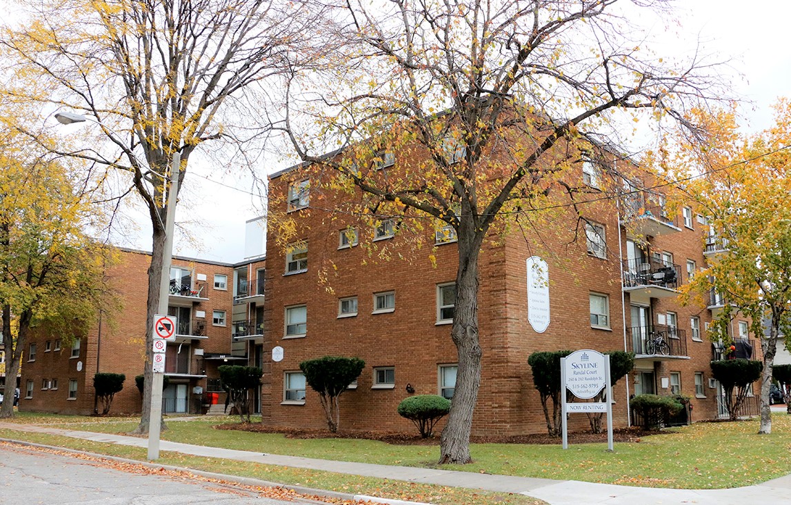 Randal Court Apartments | 2894890