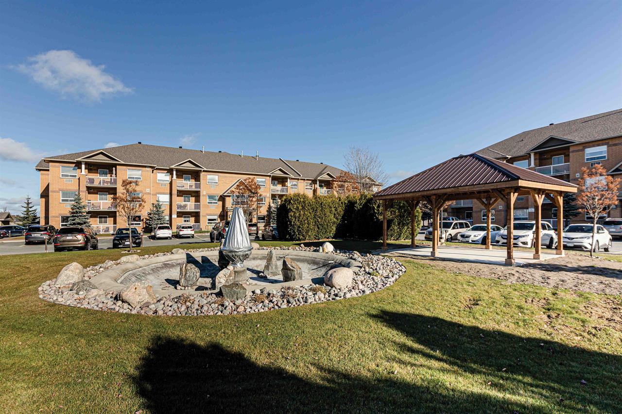 Notre Dame Apartments | 2894891