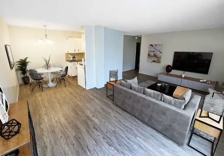 Westbury House Apartments | 720 15 Avenue Southwest, Calgary | 2895125