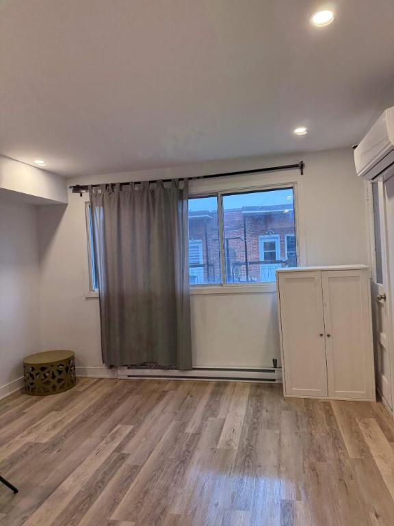 1 CH - 1 SDB - Montréal - $1,195 /mo | 2895161