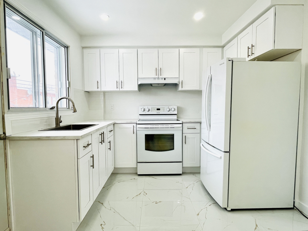 4 1/2 Renovee - St Leonard | 2895231