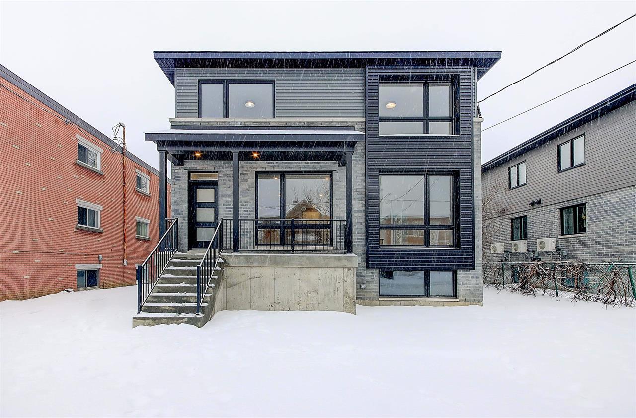 Grande Maison De Ville Sur 3 étages 3CAC 1350 P2 - Disponible | 2895265