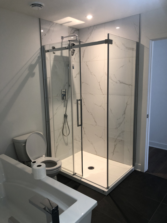Luxueux 5 1/2 Dans Un Triplex 2024 | 2895267