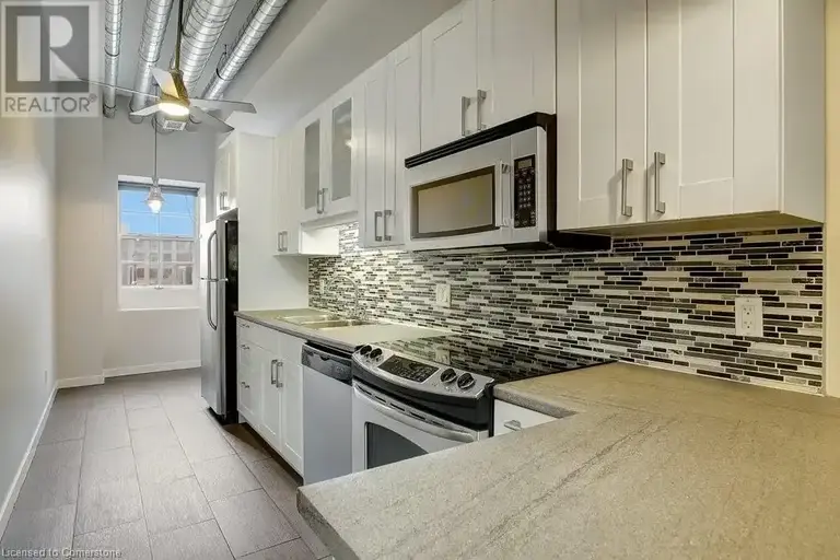 31 MAIN Street Unit# 201 | 31 MAIN Street Unit# 201, Cambridge | 2895320