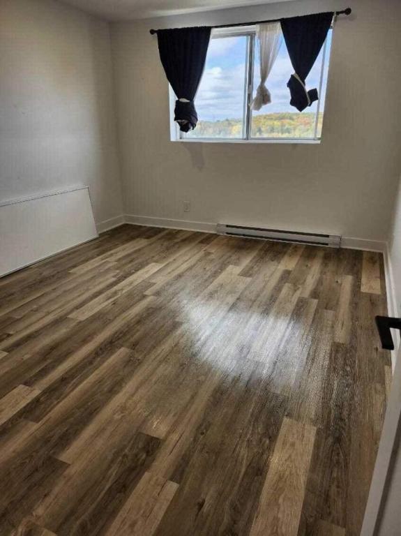 1 CH - 1 SDB - Gatineau - $1,545 /mo | 2895578