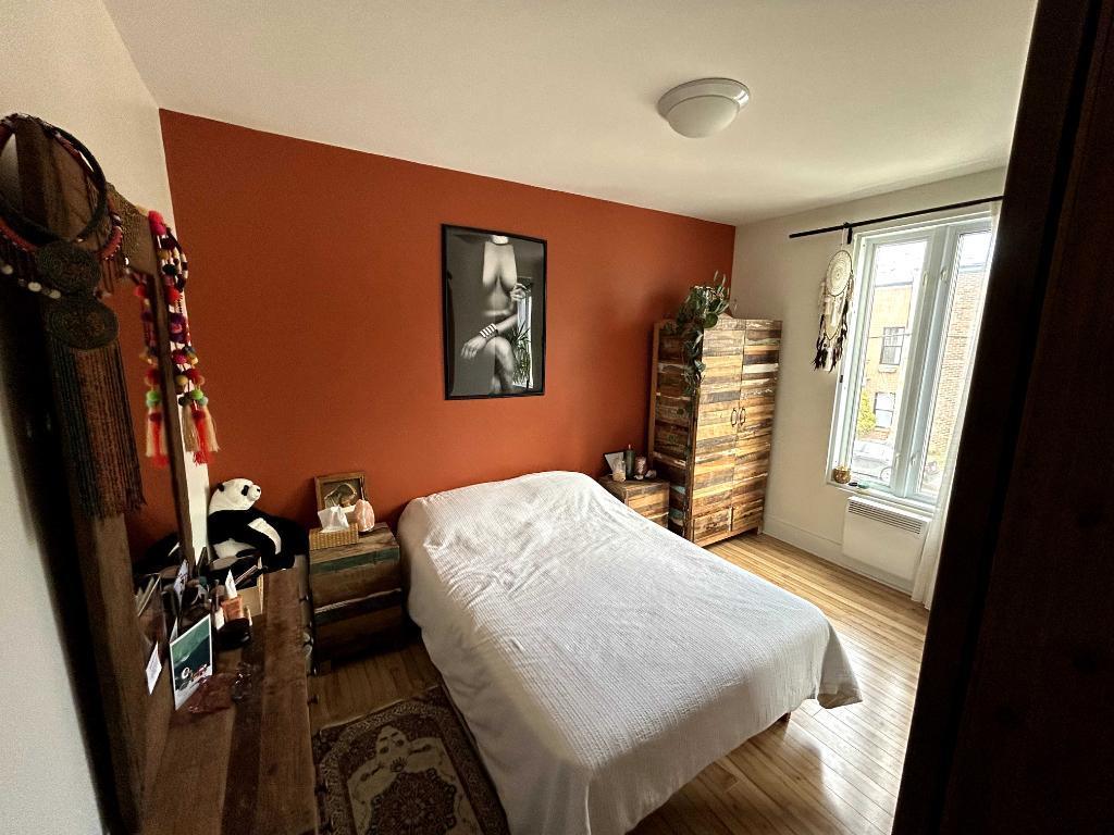 4 1/2 La Petite Patrie, proche Métro Rosemont, électros inclus | 2895621