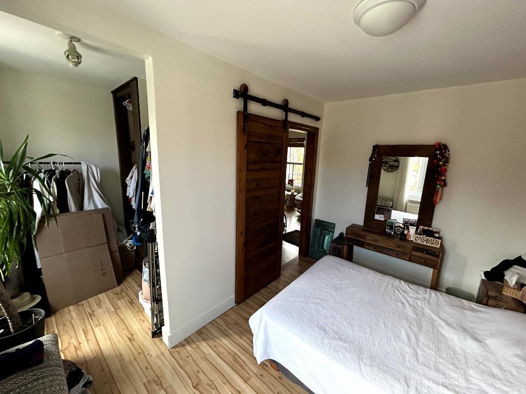 4 1/2 La Petite Patrie, proche Métro Rosemont, électros inclus | 2895621