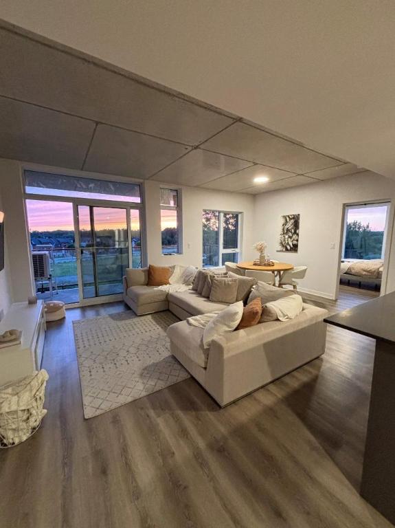 2 CH - 1 SDB - Terrebonne - $2,050 /mo | 2895736