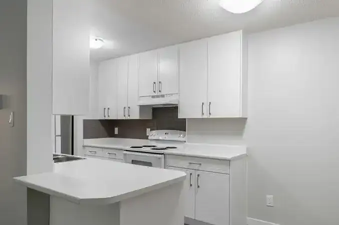 Wellesley Manor Apartments | 1916 McCallum Road, Abbotsford | 2898578