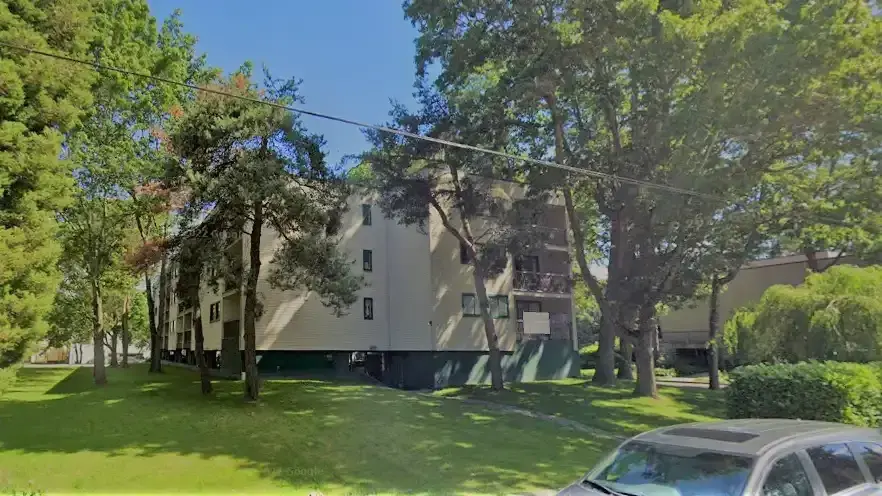 Bennett Manor | 8351 Bennett Road, Richmond | 2898585