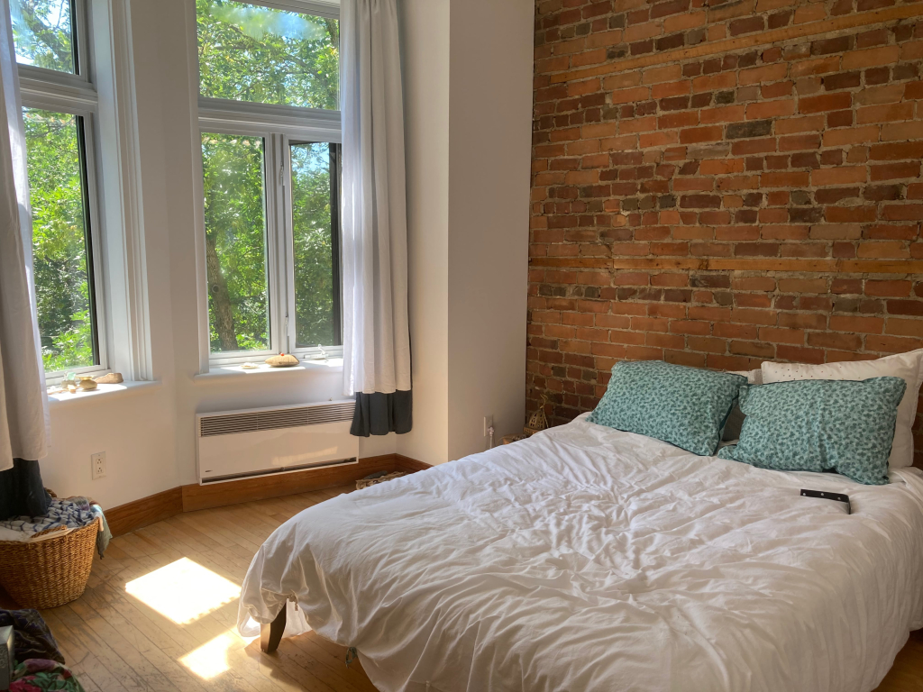 Grande Chambre Lumineuse à Louer | 2897255