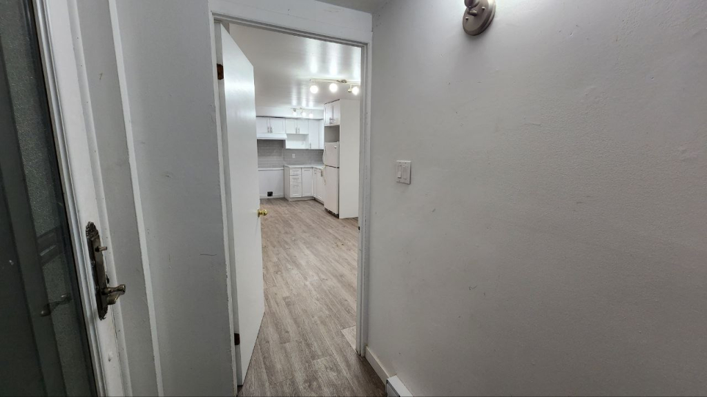 4 1/2 Sous-sol 6084 Avenue De Montmagny | 2897277
