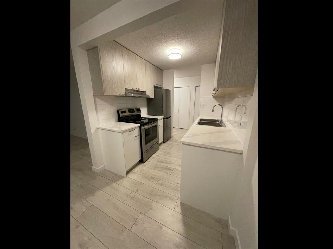 900 Berkley Road | 2897486