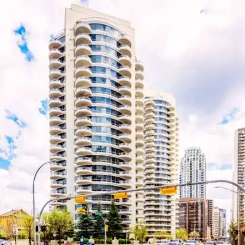 Beautiful inner city apartment at the prestigious Barclay Tower in the Riverwest | 1088 6 Avenue Southwest, Calgary | 2897681