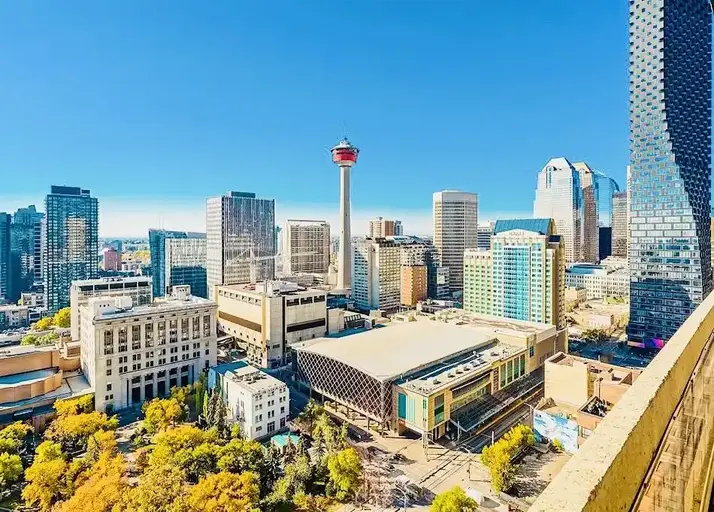 Heart of downtown; 1-bedroom downtown condo with free underground parking | 2305 - 221 6 Avenue Southeast, Calgary | 2897684