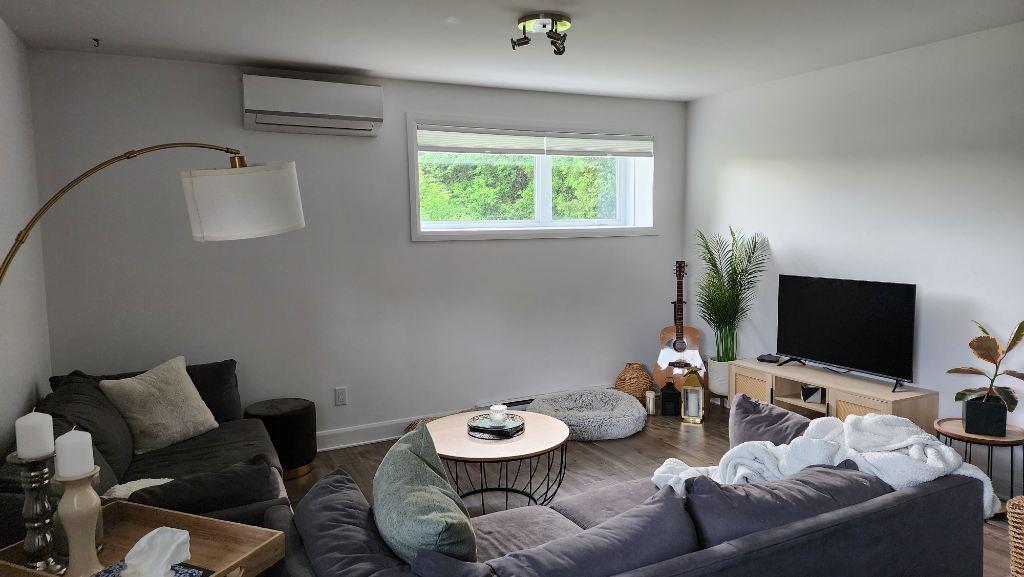 🏡 4 1/2 à louer – 1000 pi² – Sous-sol à Lavaltrie | 2897729