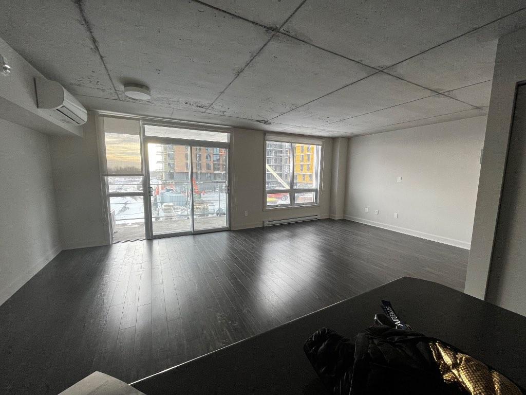 Cession de Bail / Lease transfer 3 1/2 (boul. saint-elzear, laval) | 2897748