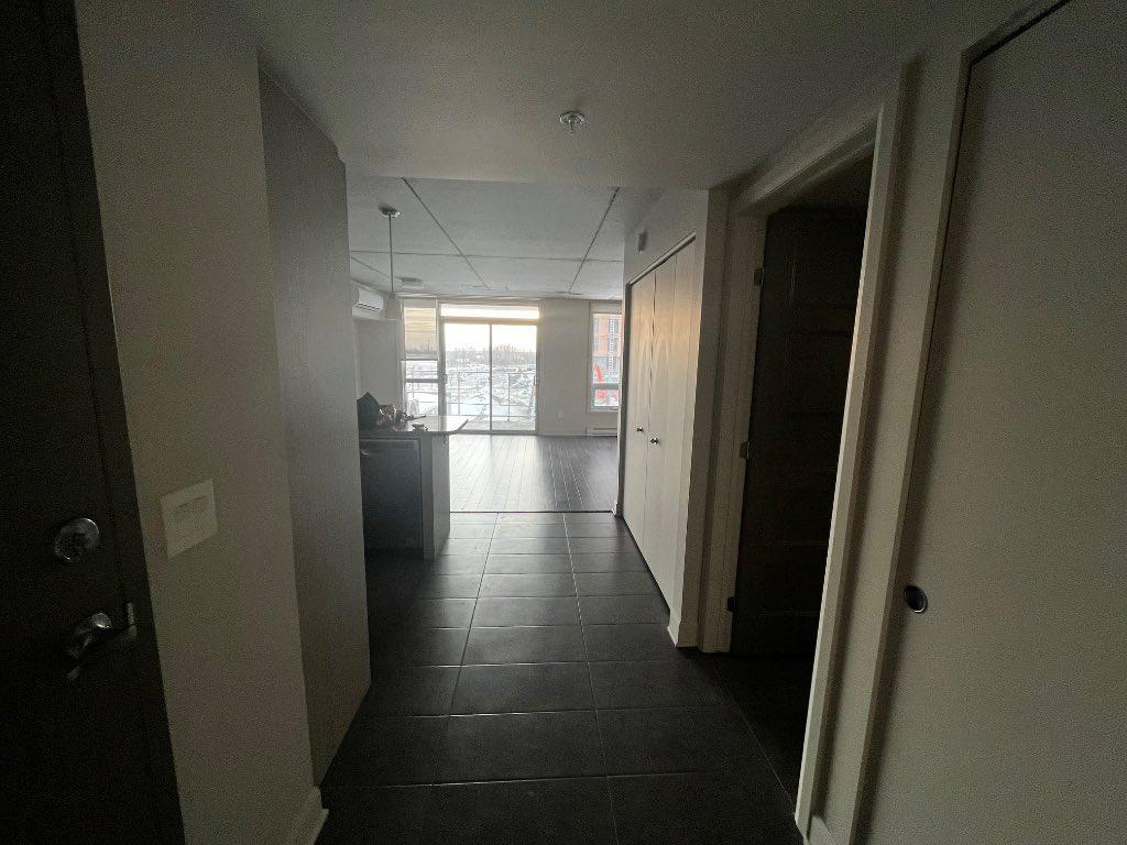 Cession de Bail / Lease transfer 3 1/2 (boul. saint-elzear, laval) | 2897748