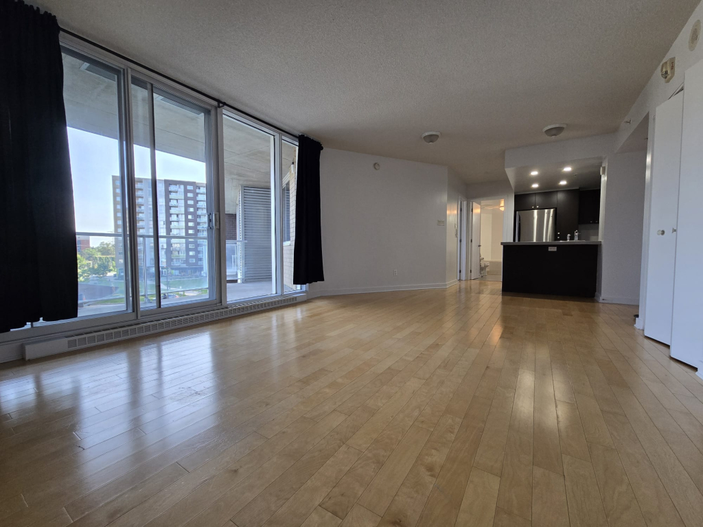 Condo 3 1/2 à Louer Place De L'Acadie | 2897828