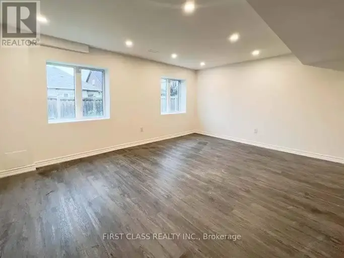 11 SILKER STREET | 11 SILKER STREET, Vaughan | 2897940