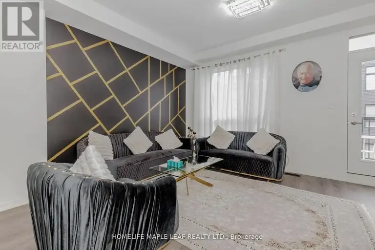 15 BATESON STREET | 15 BATESON STREET, Ajax | 2897948