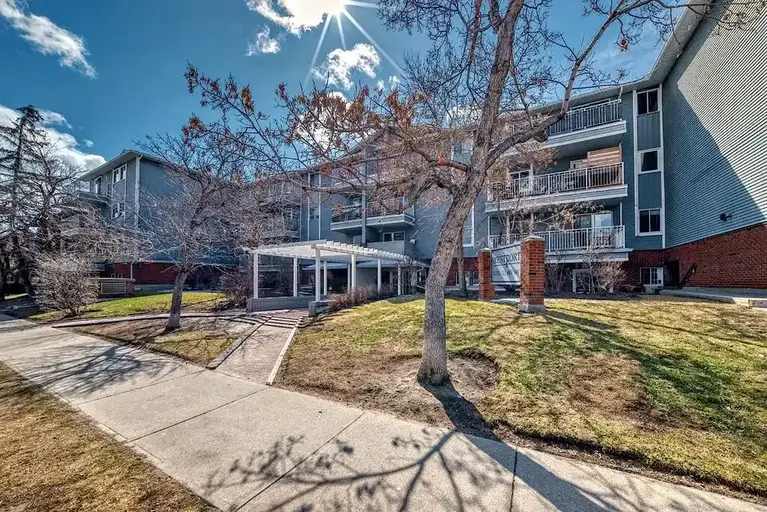 Cozy Bright 2-Bedroom Condo Unit - Sunalta | 1735 11 Avenue Southwest, Calgary | 2898094