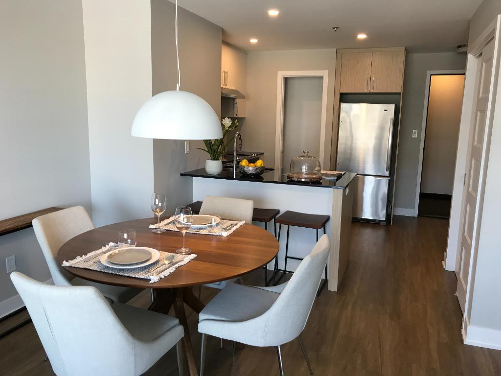 Appartement / condo à louer | 2898143