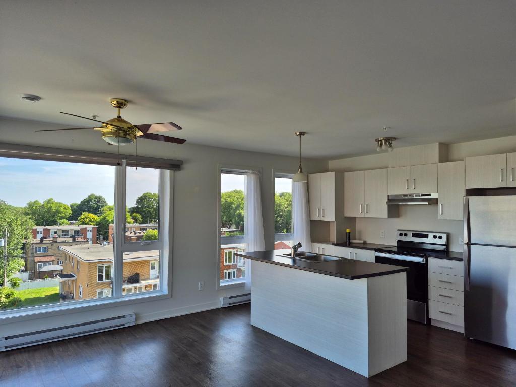 Saint-Jérôme, Logement 4 1/2, cession de bail | 2898146