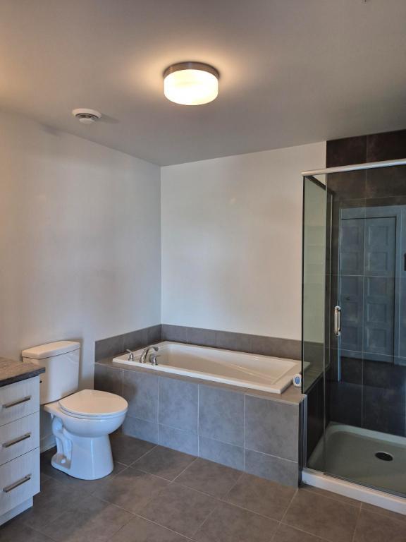 Saint-Jérôme, Logement 4 1/2, cession de bail | 2898146