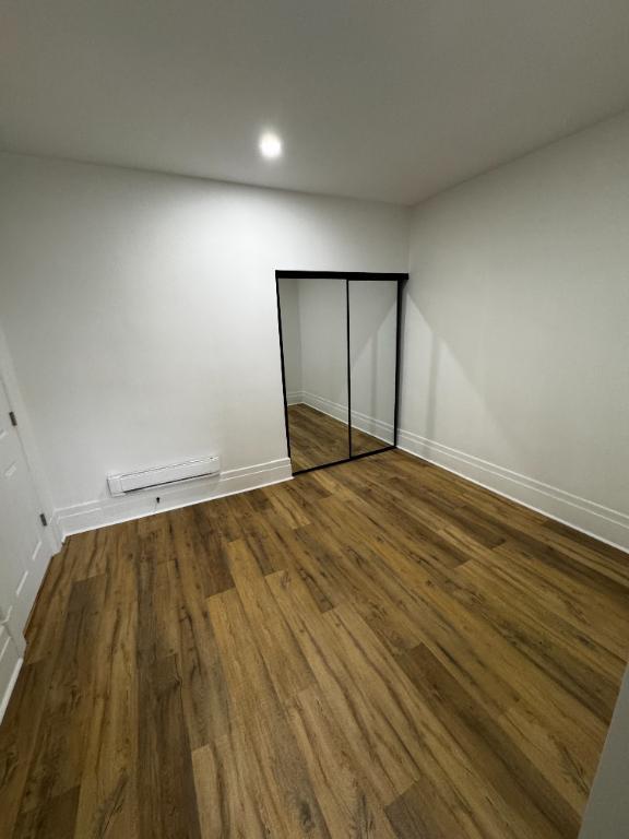 Grand 5 ½ rénové à Rosemont – 3 chambres, balcon – 1800 $ | 2898147