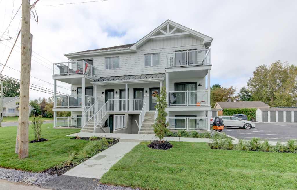 Condo de 2 chambres au 1er étage pour 1er août à St-Amable | 2898154