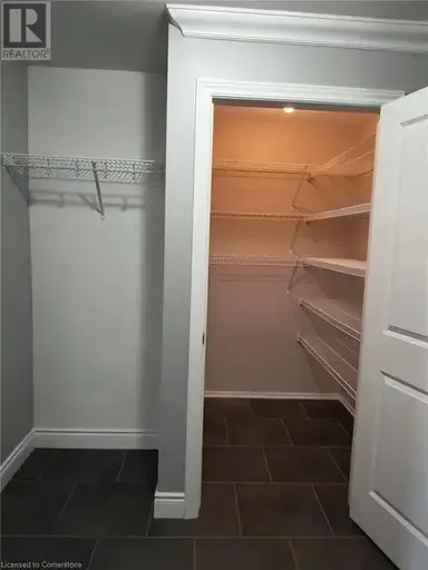 735 DEVERON Crescent Unit# 211 | 735 DEVERON Crescent Unit# 211, London | 2898223