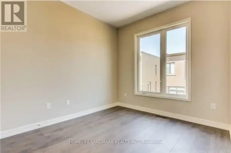 302 SQUIRE CRESCENT | 302 SQUIRE CRESCENT, Oakville | 2898235