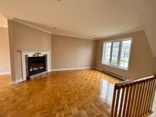 Superbe condo 4 1/2 en plein coeur de Laval | 2898358