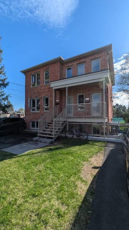 Appartement lumineux au dernier étage semi-meublé ! | 2898385