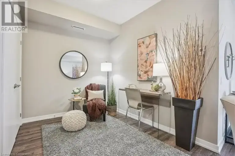 10 ESPLANADE Lane Unit# 418 | 10 ESPLANADE Lane Unit# 418, Grimsby | 2898431