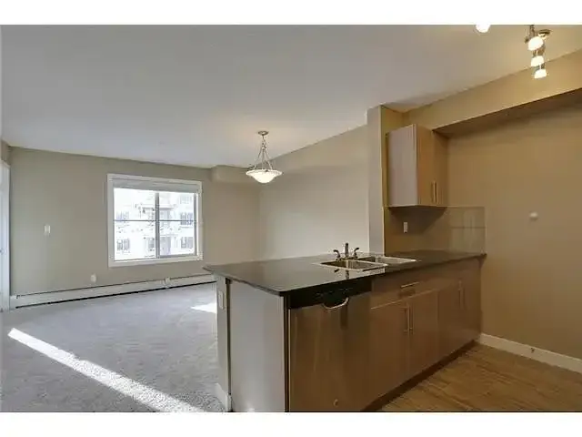 CONDO FOR RENT NEAR DOWN TOWN | 305 - 2715 12th Ave. SE, Calgary | 2899696