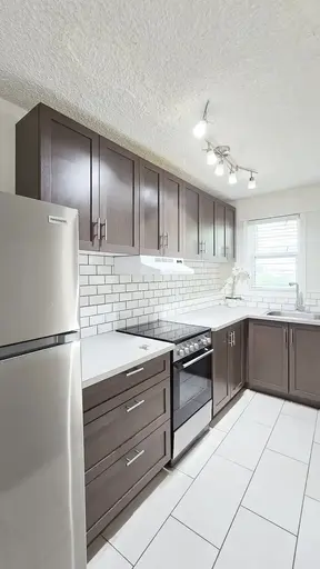 Lovely Private Ground-Floor Suite | 527 18 Avenue Southwest, Calgary | 2899719