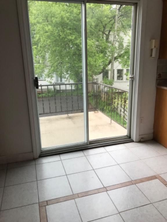 5 1/2 semi meublé | 2899924