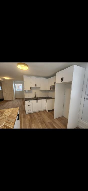Appartement à louer 4 1/2 St-Jérôme centre-ville | 2899929