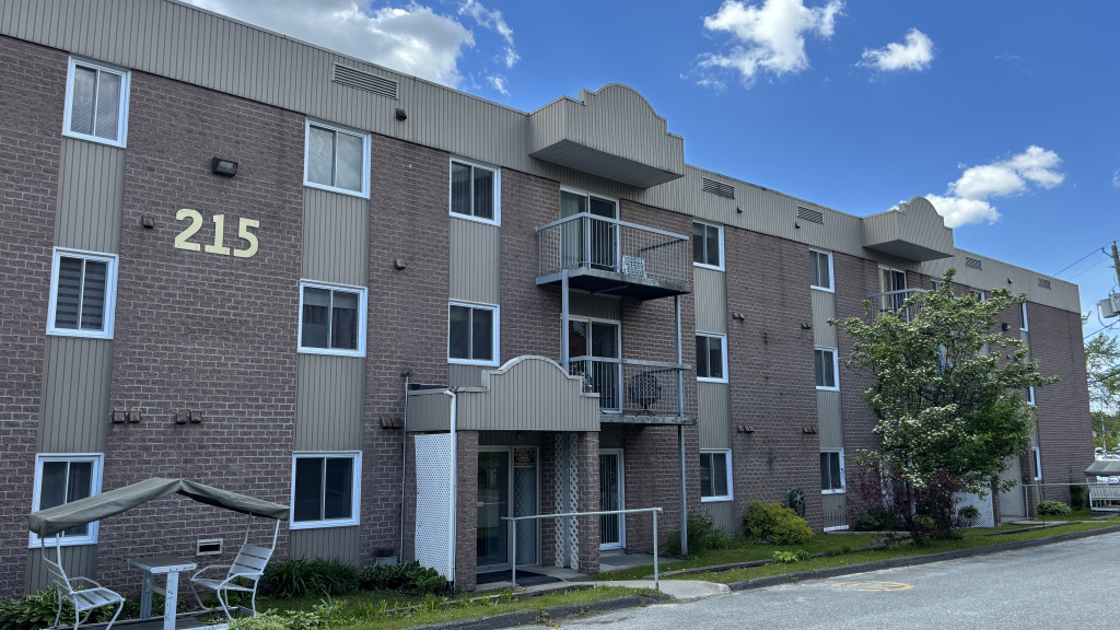 3½ RÉNOVÉ| DISPONIBLE MAINTENANT | 975$ | 2899980