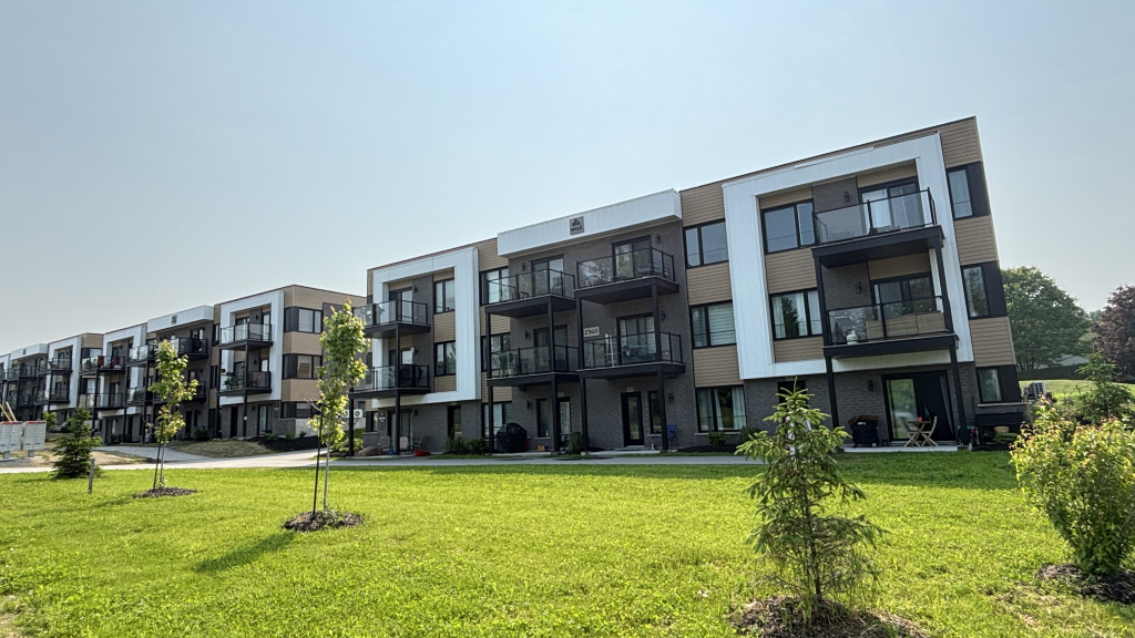 3 ½ RÉCENT | FLEURIMONT | DÈS SEPTEMBRE | 2899994