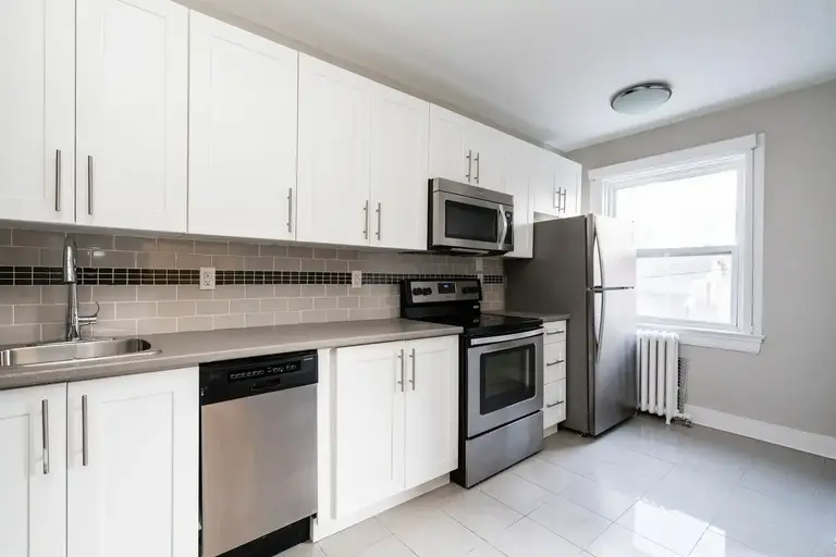 16 St. Joseph Street | 16 St. Joseph, Toronto | 2917047
