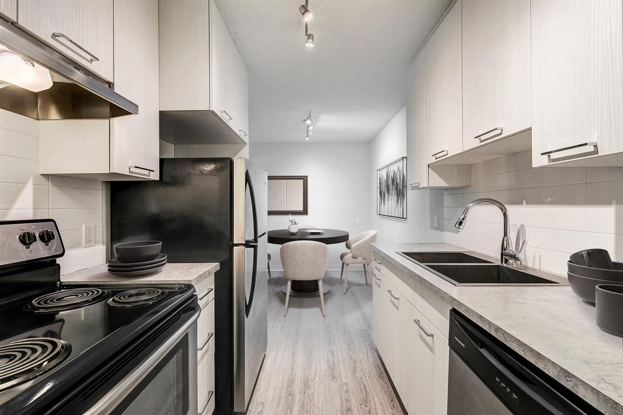 Pembroke Estates | 2900309